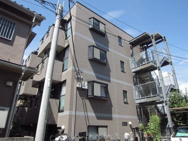 イーグルハイツの物件外観写真