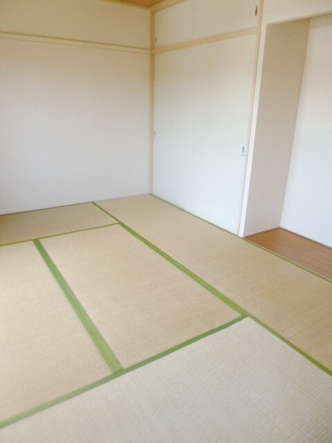 セントラルパディの物件内観写真