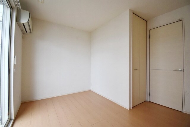 ジュネックスB棟の物件内観写真