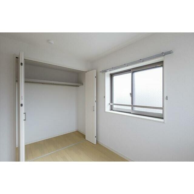 ルーチェ国立ズードの物件内観写真