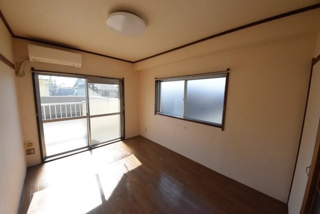 小峯ビルの物件内観写真