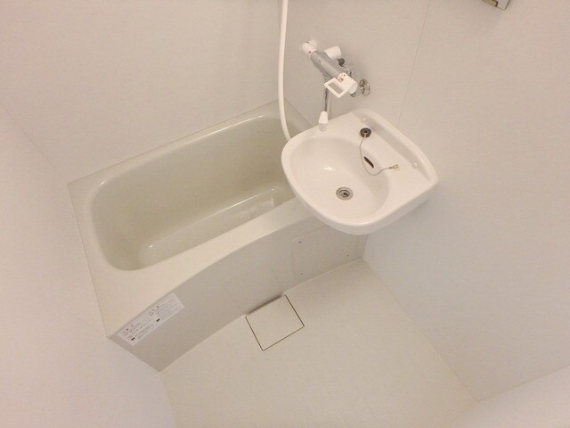 グランシャリオI番館の物件内観写真