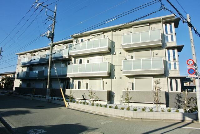 セントラルコート昭島の物件外観写真