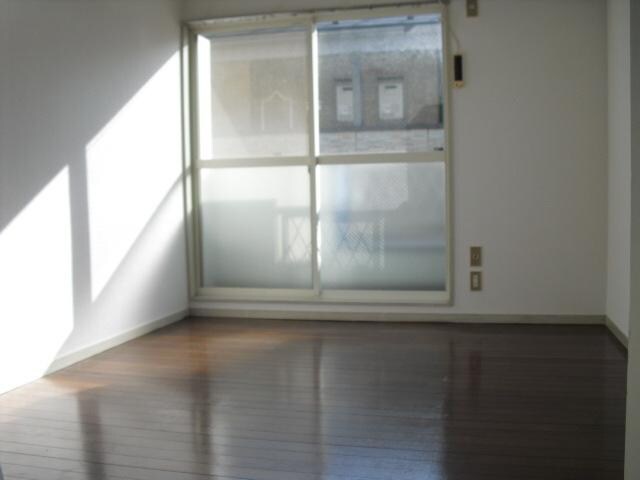 ハイム尾嵜小金井の物件内観写真