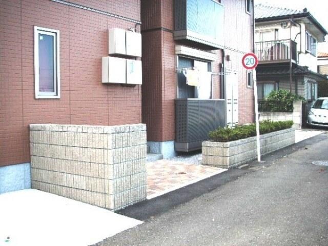 プチメゾン東戸倉IIの物件内観写真