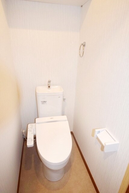 ライネスハイム・ノイの物件内観写真