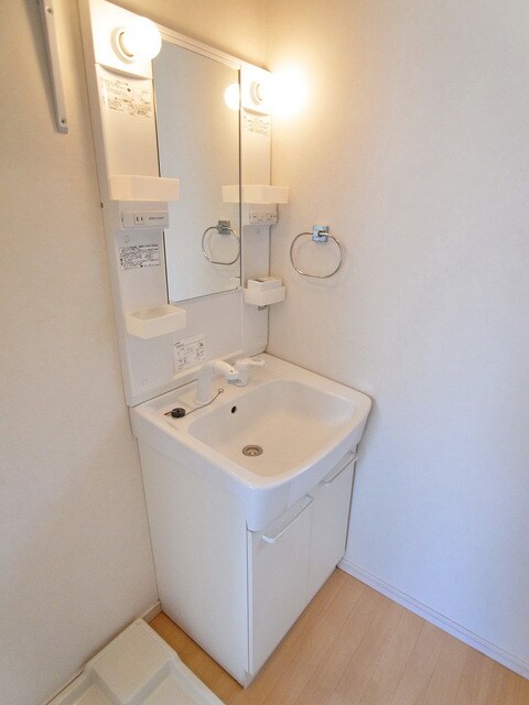 エイコーンアンドサンフラワーの物件内観写真