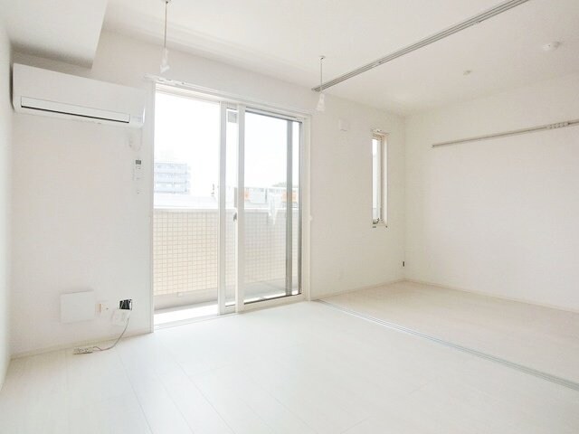 コゥジーコートの物件内観写真