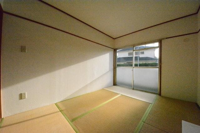 レジデンス第７石川の物件内観写真