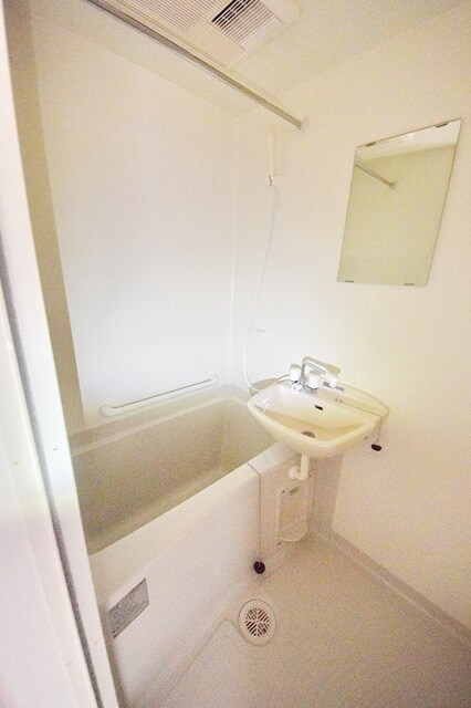 レオネクストフィエールIIの物件内観写真