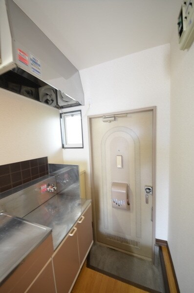 メゾンドール国立の物件内観写真