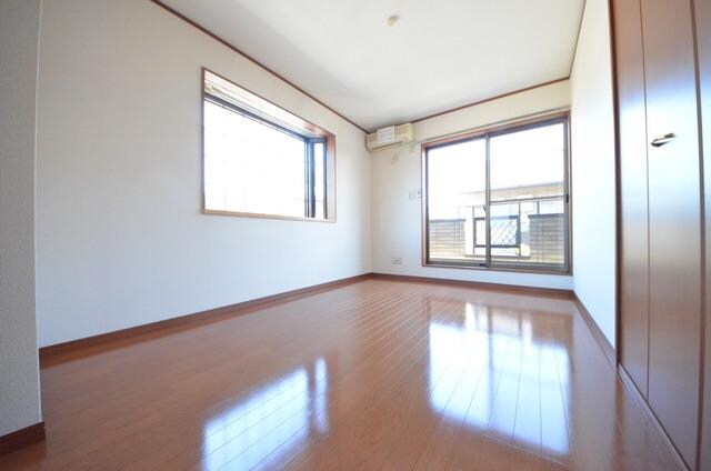 村内ハイツの物件内観写真