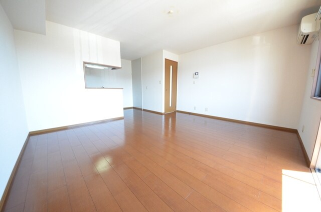 ウィルモアの物件内観写真