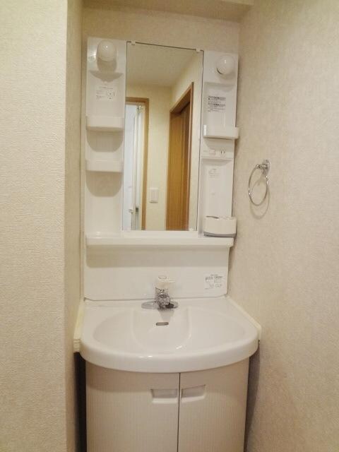 プラドールソフィアの物件内観写真