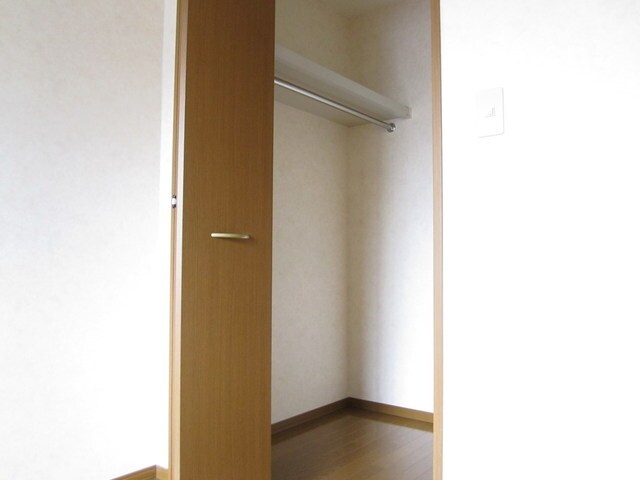 ストークコートの物件内観写真