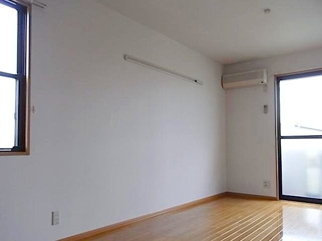 ヴィルヌーブの物件内観写真