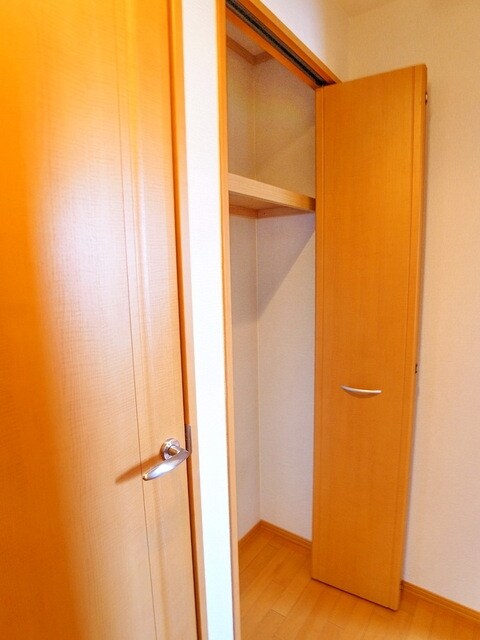 クレッセントガーデンの物件内観写真