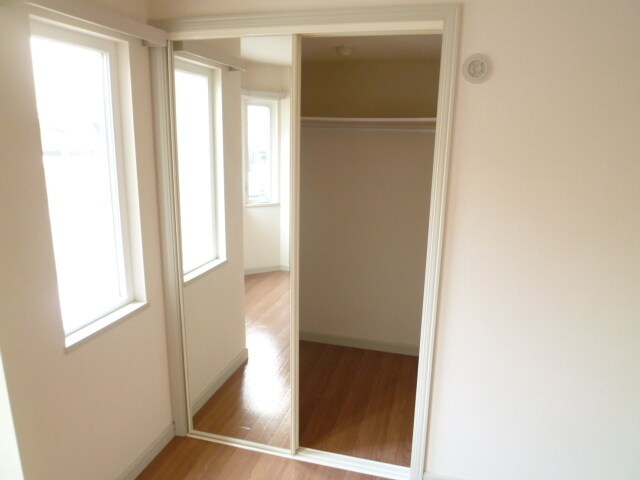 ローズウッド草花の物件内観写真