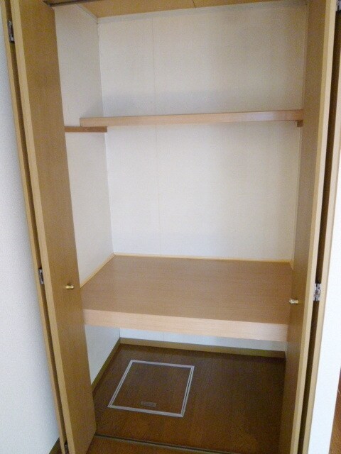 トゥインクルコート大町　５番館の物件内観写真