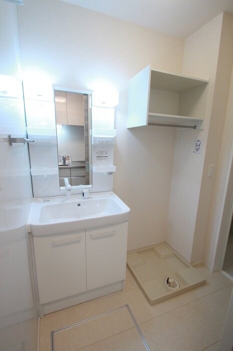 ヴェルサン調布の物件内観写真