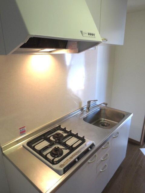 コニファーガーデン北烏山の物件内観写真