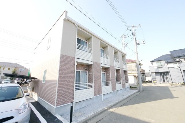 レオネクストシャトンの物件外観写真