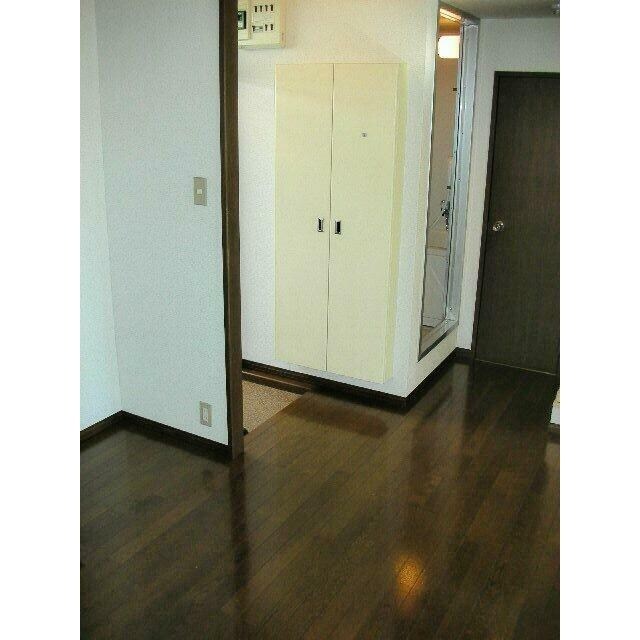 西大泉壱番館(ニシオオイズミイチバンカン)の物件内観写真