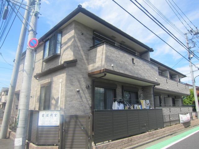 カーサ　アモローザの物件外観写真