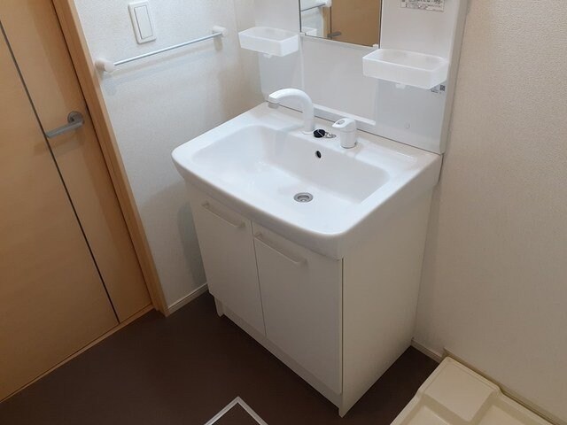 メゾンドグリシーヌIIIの物件内観写真