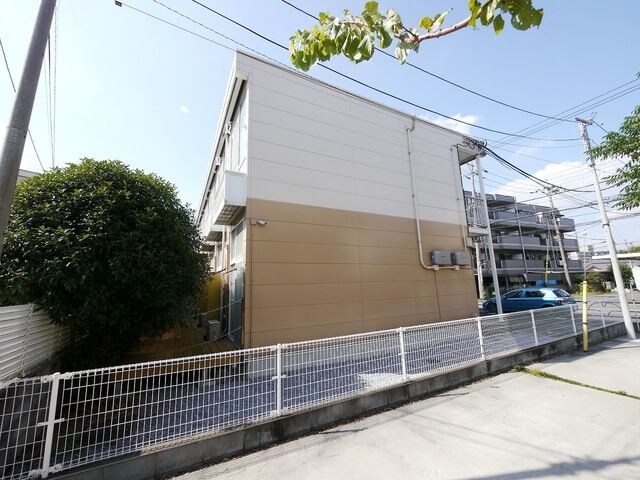 レオパレスＨＡＳＨＩＢＡの物件外観写真