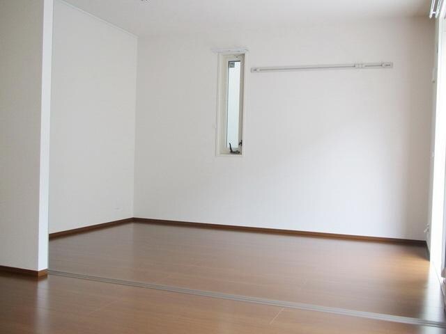 サンク　モンタニアＢの物件内観写真