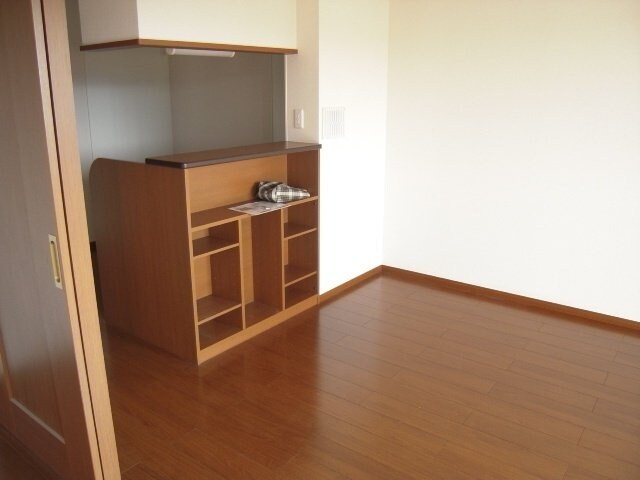 ファミール河内　　の物件内観写真