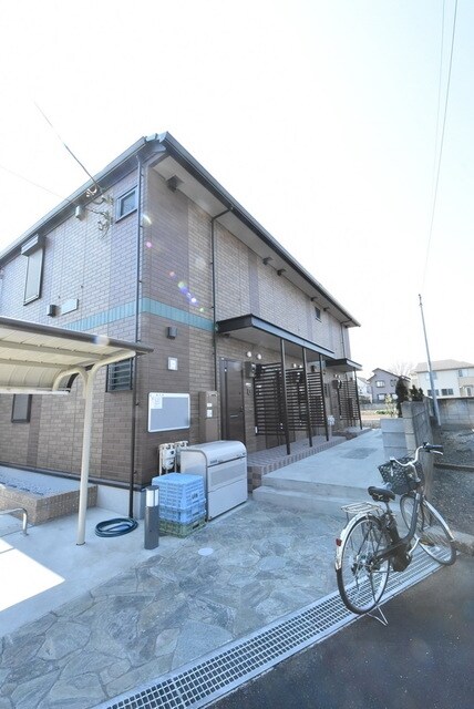 ハウス三生の物件外観写真