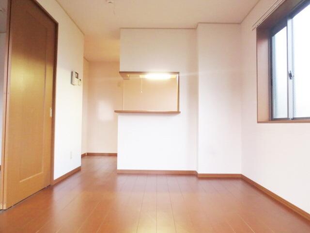 ペニーレーンＡの物件内観写真