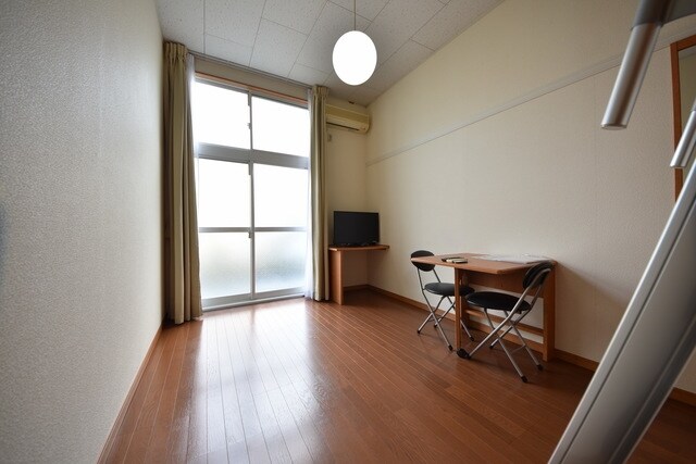 レオパレスチェリーの物件内観写真