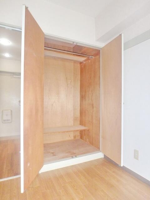 第一ホリイホックマンションの物件内観写真