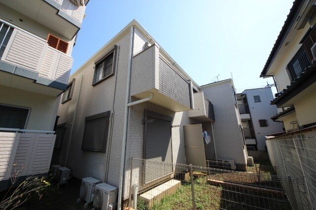 クレセリア東村山の物件外観写真