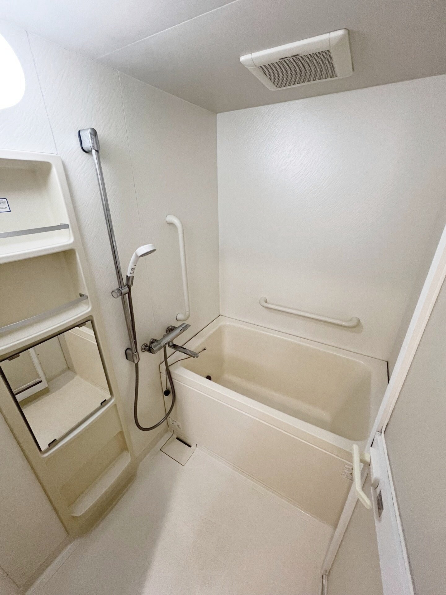 ヴェルヌーブの物件内観写真