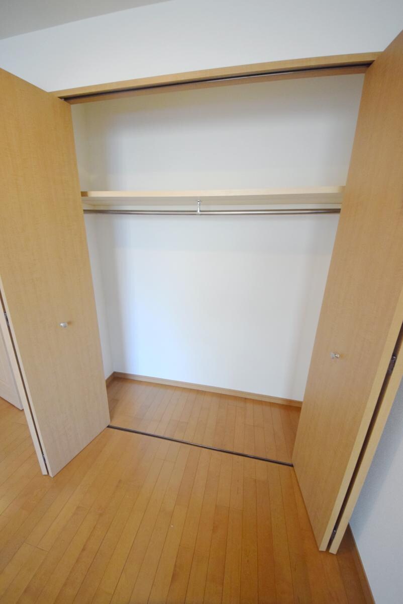 アーバンフラッツつつじヶ丘の物件内観写真