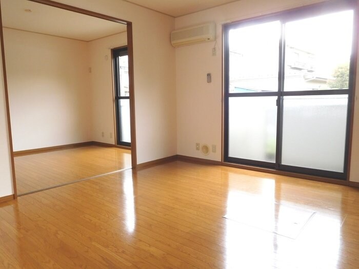 グラン・メールの物件内観写真