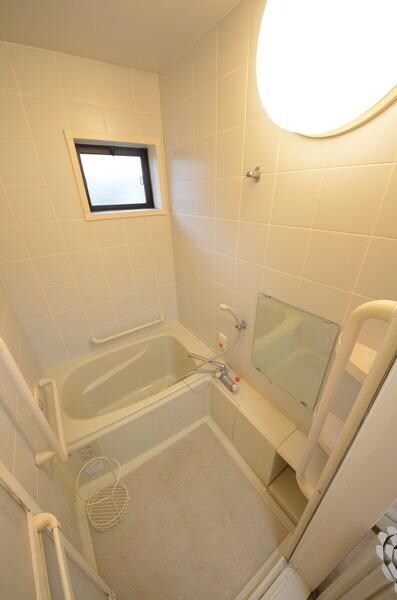 グレイス・パル国立の物件内観写真