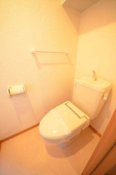 ドゥーメゾンの物件内観写真