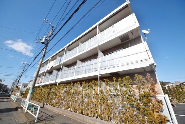 レオパレスけやきの物件外観写真