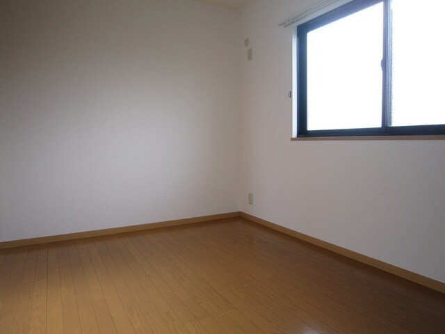 絹の道　B棟の物件内観写真