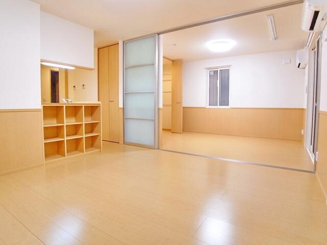 プレジールの物件内観写真