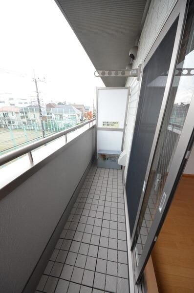 ドルフ国立の物件内観写真