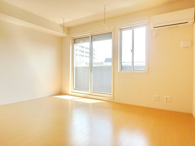 サンプレジールの物件内観写真