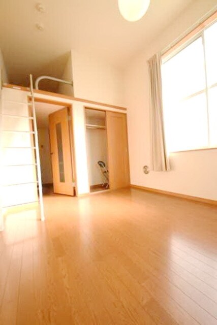 レオパレスプチベルク参番館の物件内観写真