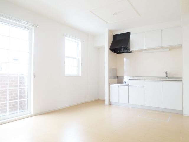 ルシェロ　パラッツォの物件内観写真