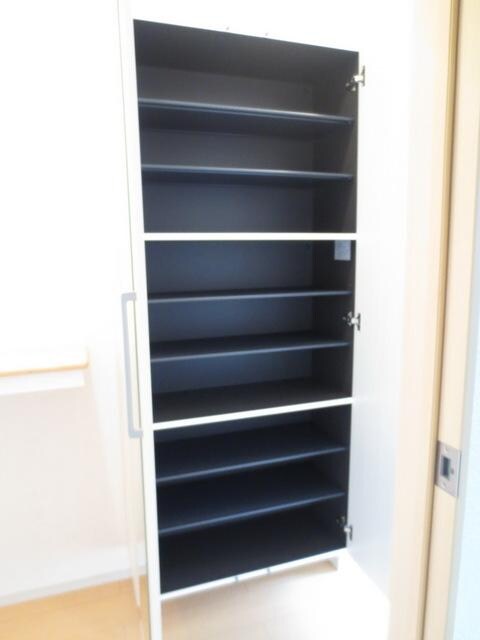 ルシェロ　パラッツォの物件内観写真